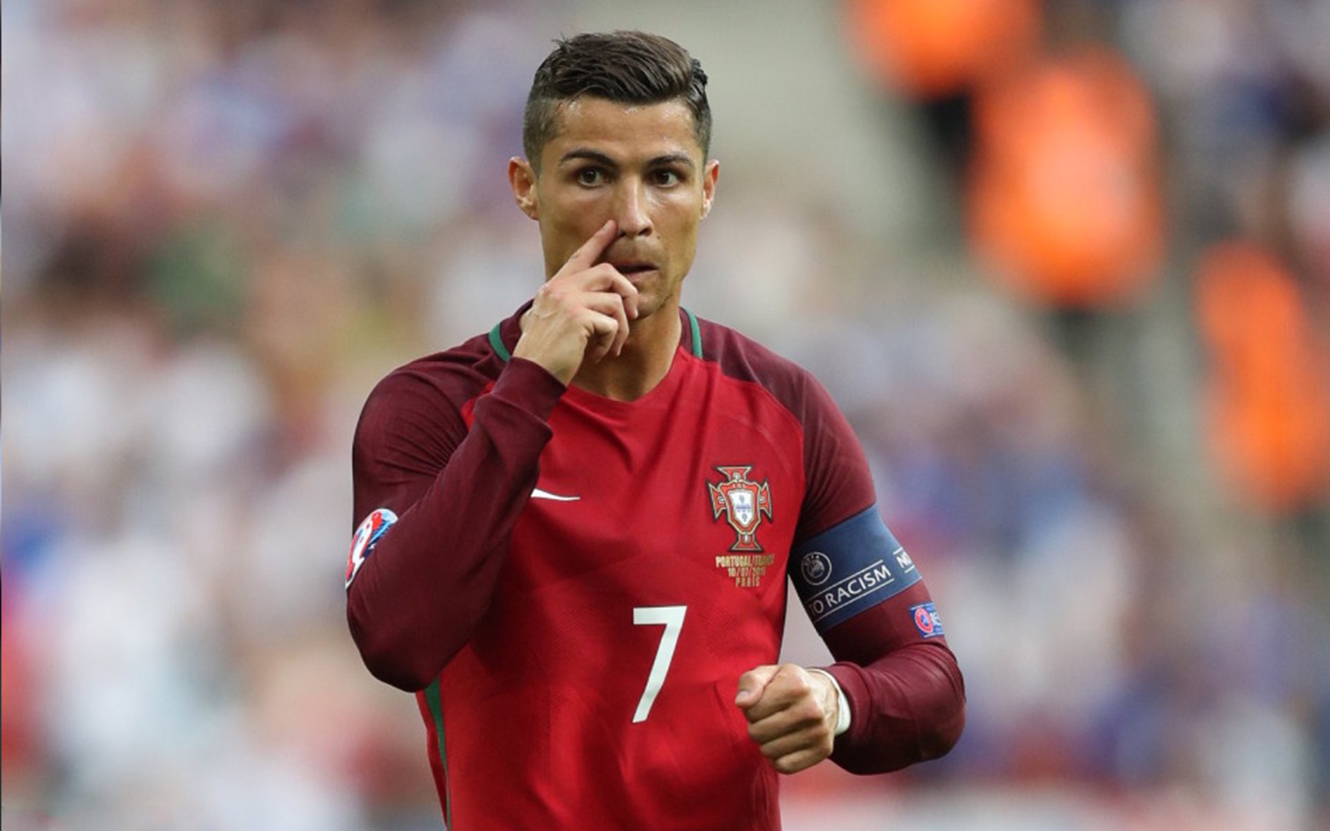 爱游戏ayx官网-凝聚胜利的“团队力量”，万众一心迎冠军，凝聚团队力量视频